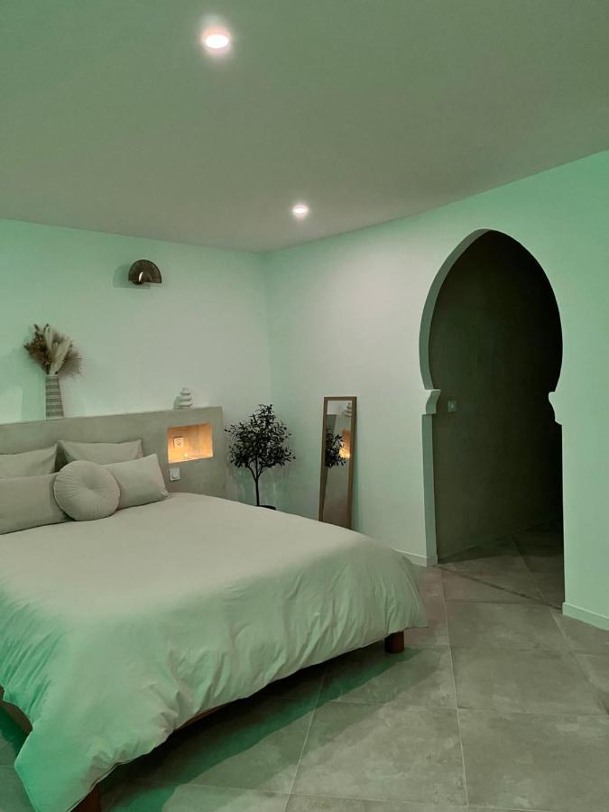 La Du Clocher Apartment *