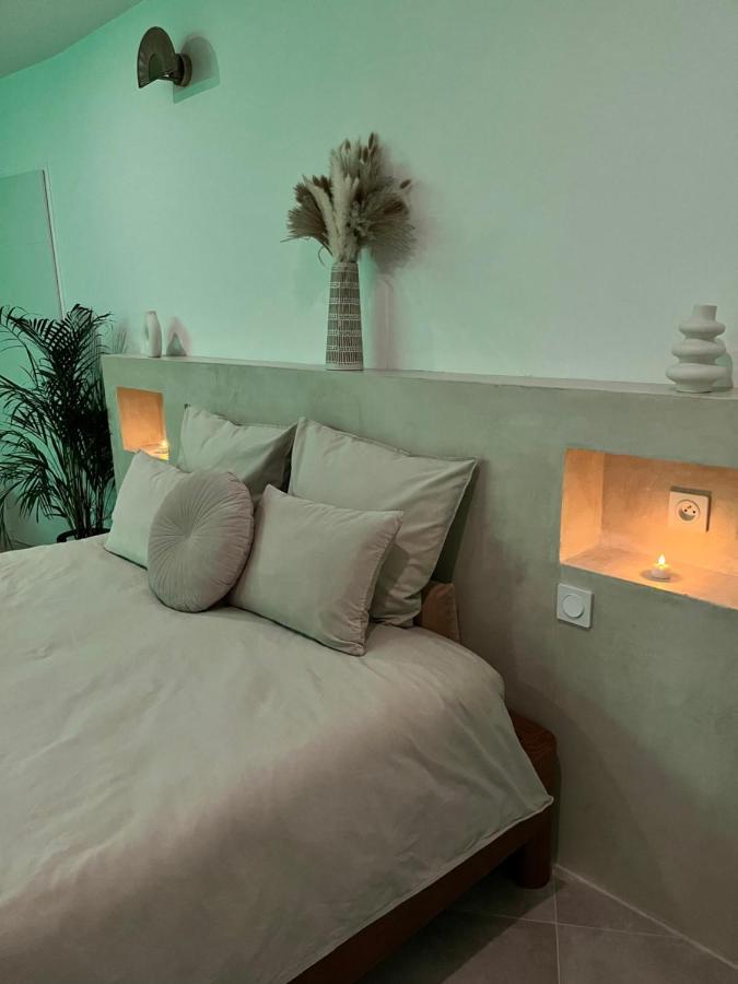 La Du Clocher Apartment *